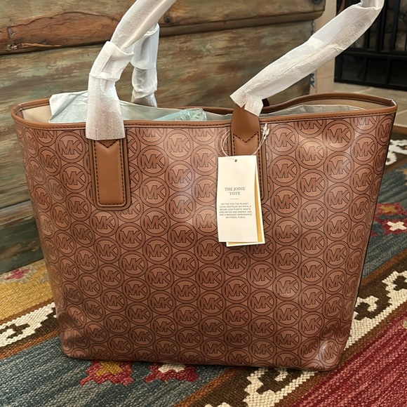 Michael Kors Jodie Large Shoulder Tote Bag Jacquard Luggage open top - Picture 3 of 10